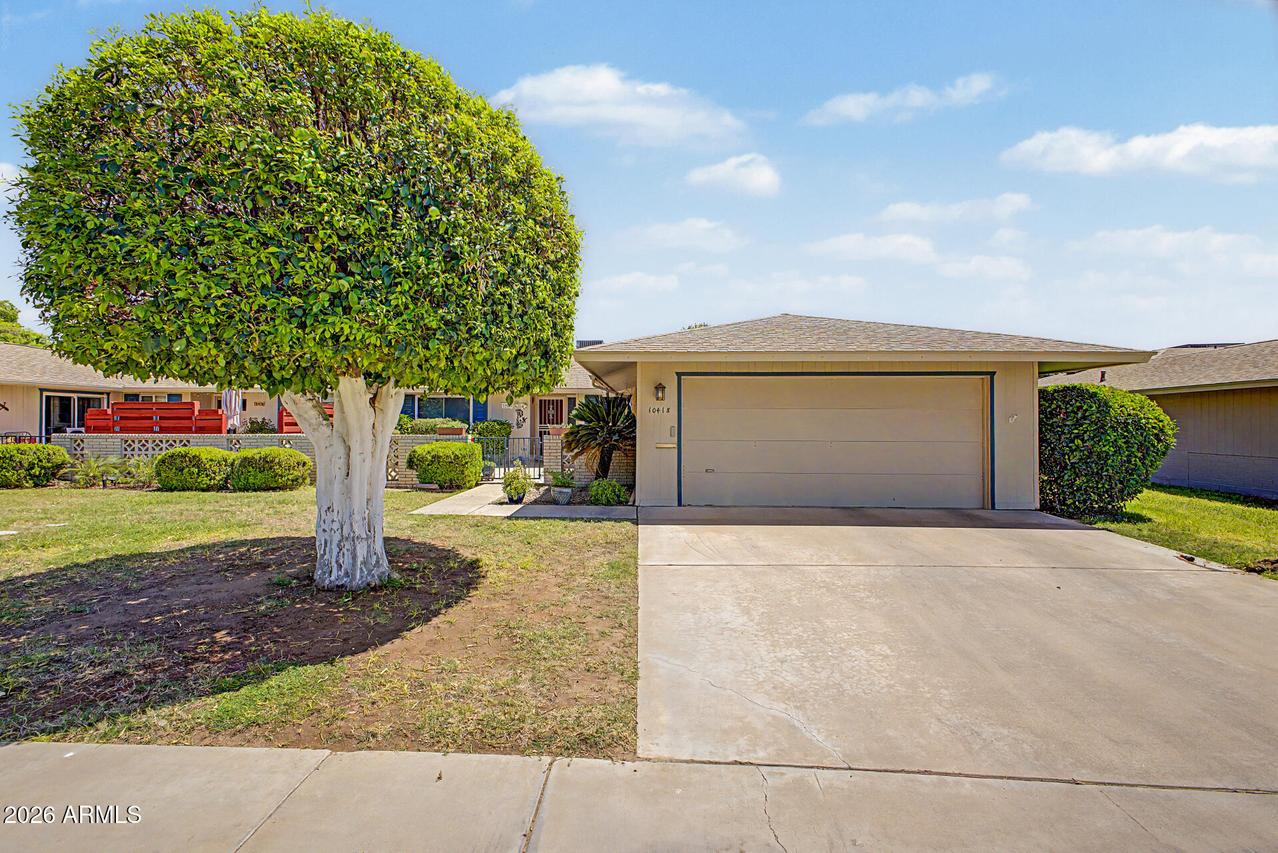 10418 W El Capitan Cir., Sun City, AZ 85351