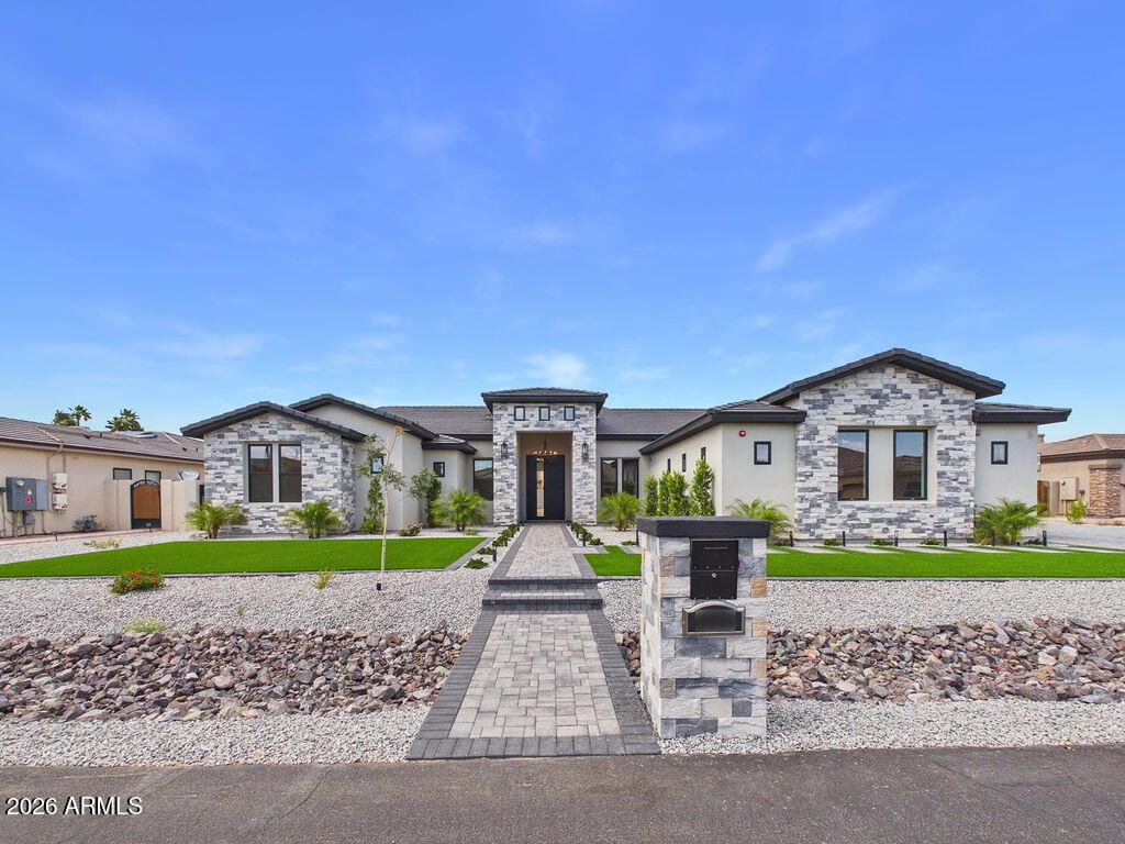 18024 W Montebello Ave., Litchfield Park, AZ 85340