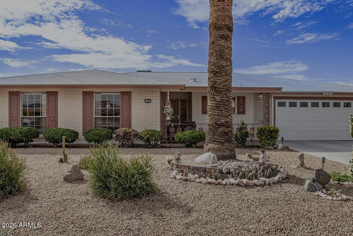 14225 N Mcphee Dr., Sun City, AZ 85351