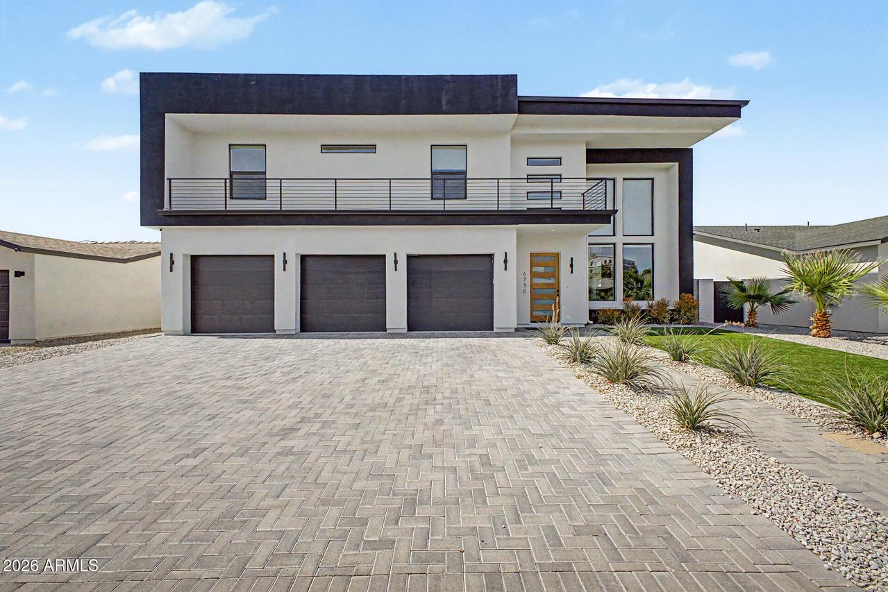 6730 E 1st Ave., Scottsdale, AZ 85251