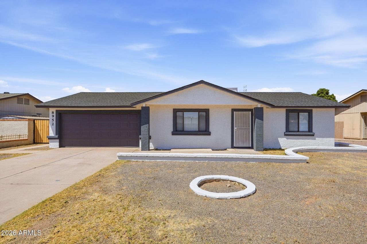 8952 W Royal Palm Rd., Peoria, AZ 85345