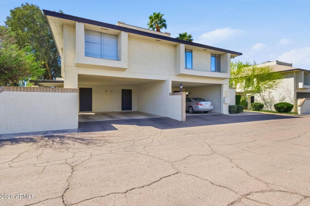 780 E Eugie Ave., Phoenix, AZ 85022