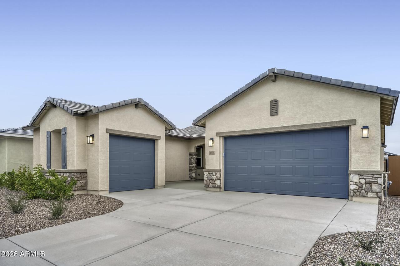 3699 E Gallatin Way, San Tan Valley, AZ 85143