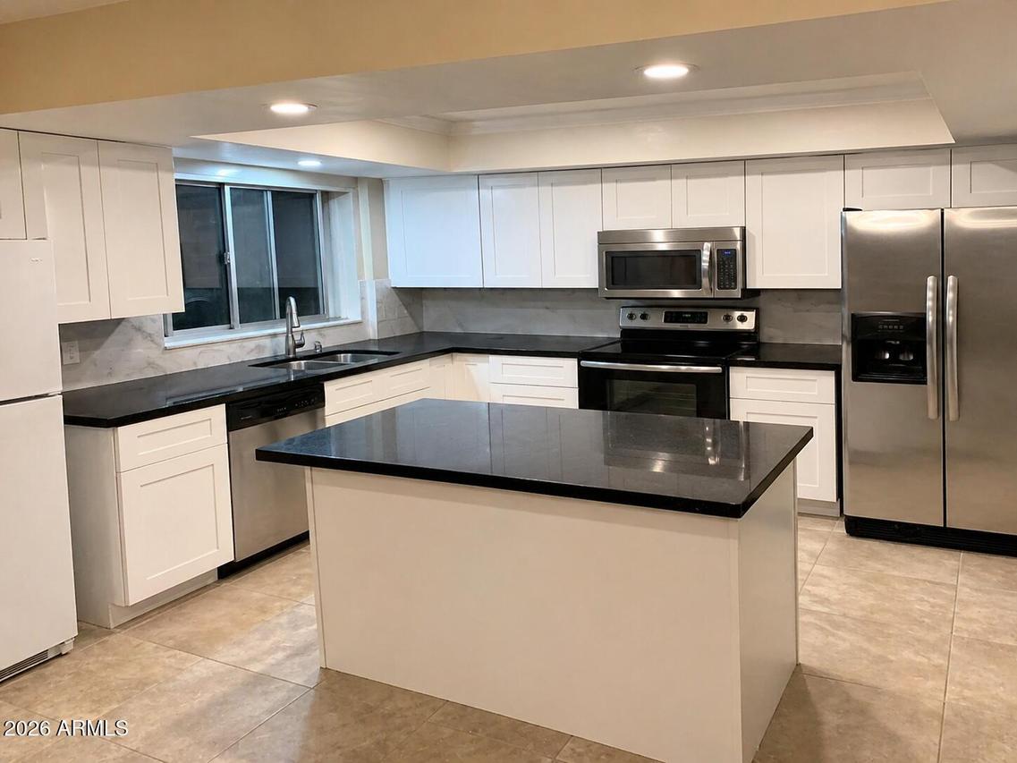 3941 S Mill Ave., Tempe, AZ 85282