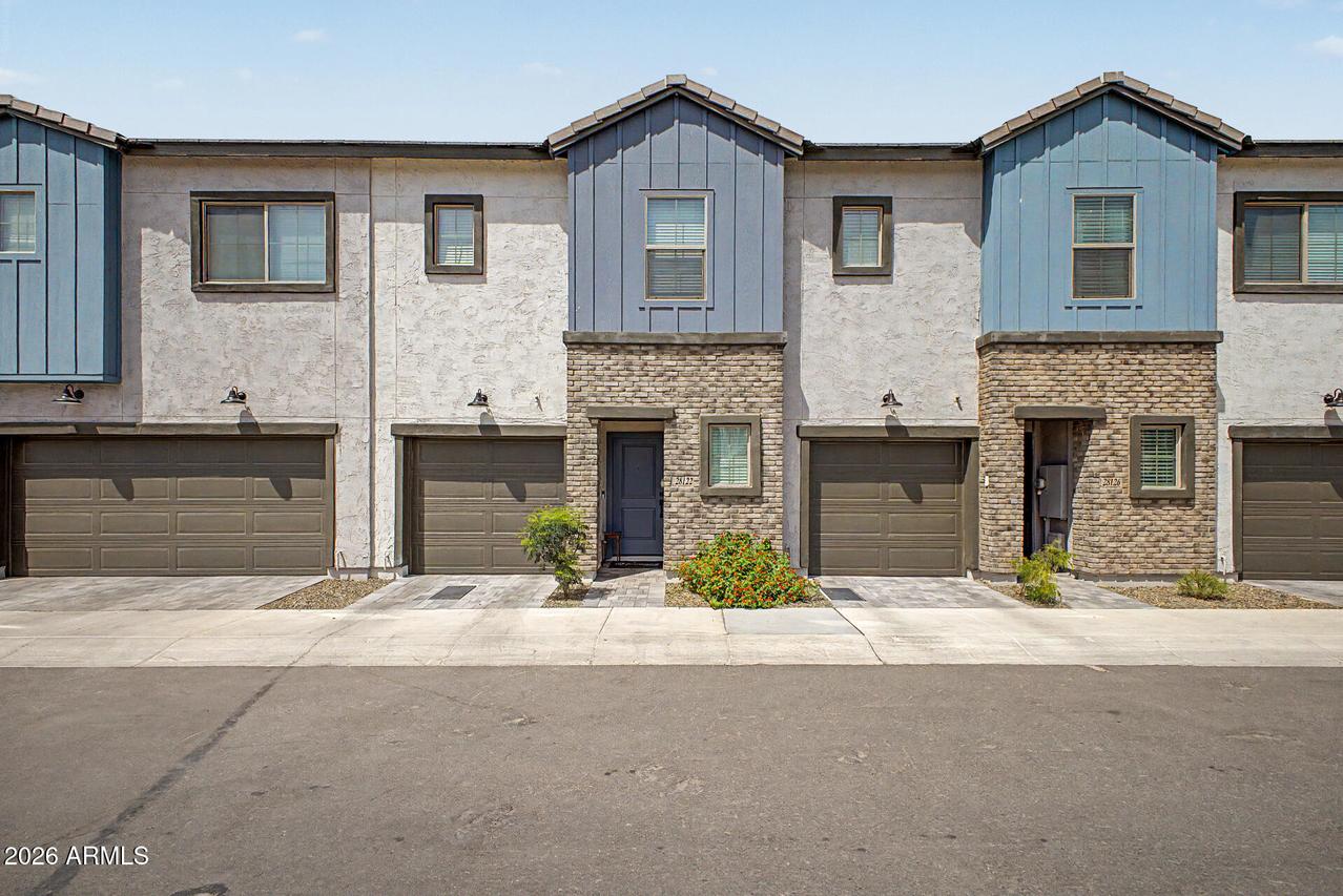 28122 N 28th Ln., Phoenix, AZ 85085