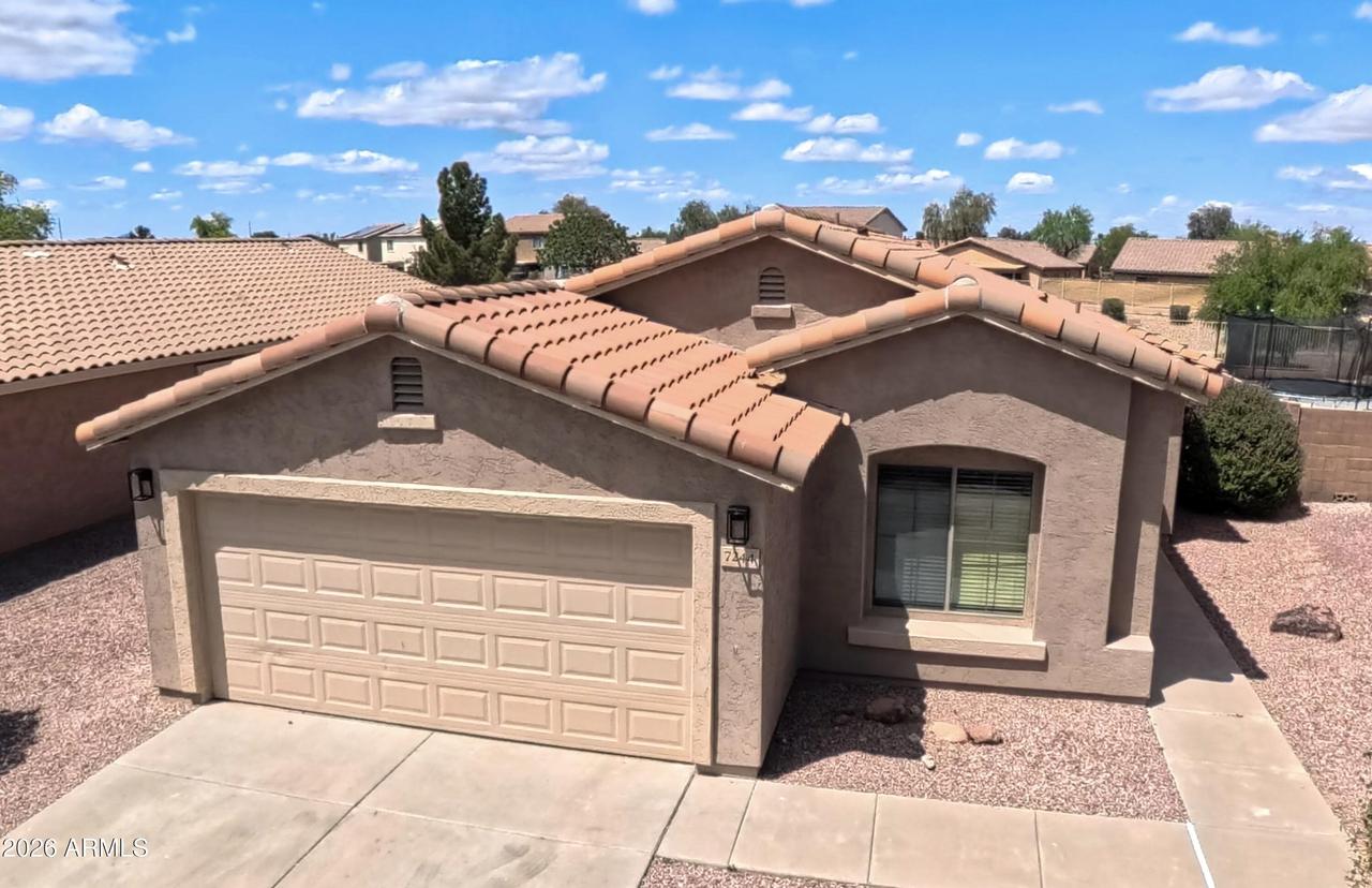 7244 S Sunrise Way, Buckeye, AZ 85326