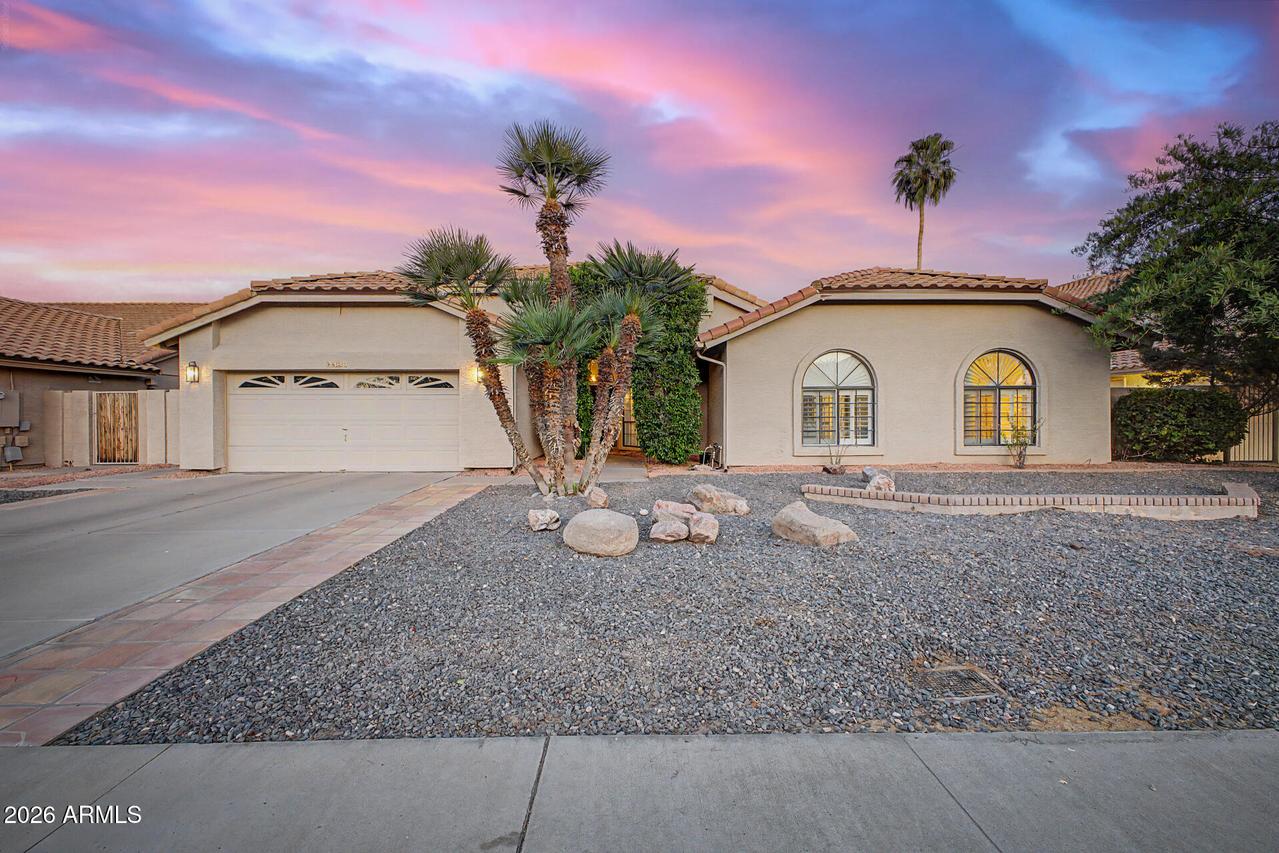 9623 S Maple Ave., Tempe, AZ 85284