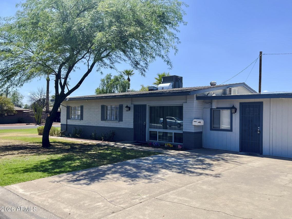 3824 N 8th Ave., Phoenix, AZ 85013