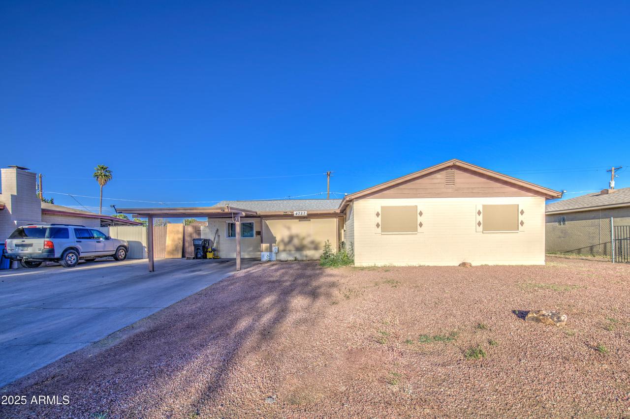 4727 N 50th Dr., Phoenix, AZ 85031