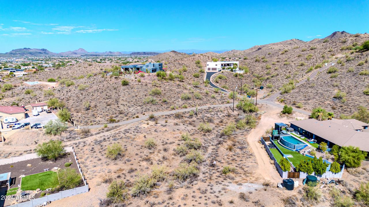 101 E Briles Rd. #-, Phoenix, AZ 85085