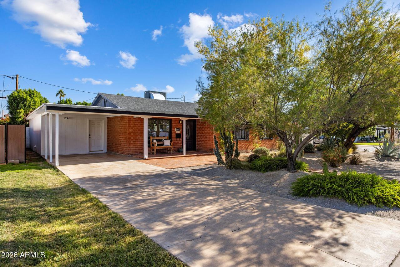4001 N 33rd St., Phoenix, AZ 85018