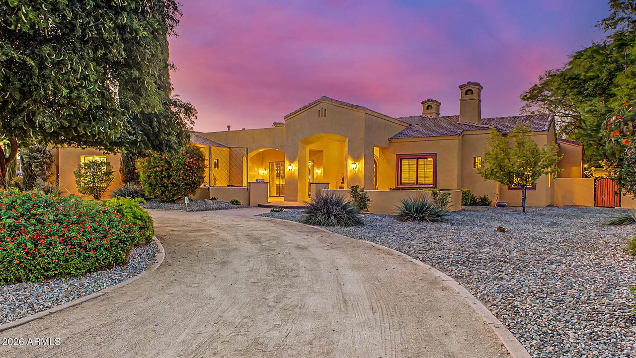 8336 W Avenida Del Sol, Peoria, AZ 85383