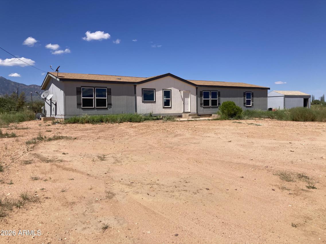 8867 E Bloomfield Rd., Hereford, AZ 85615