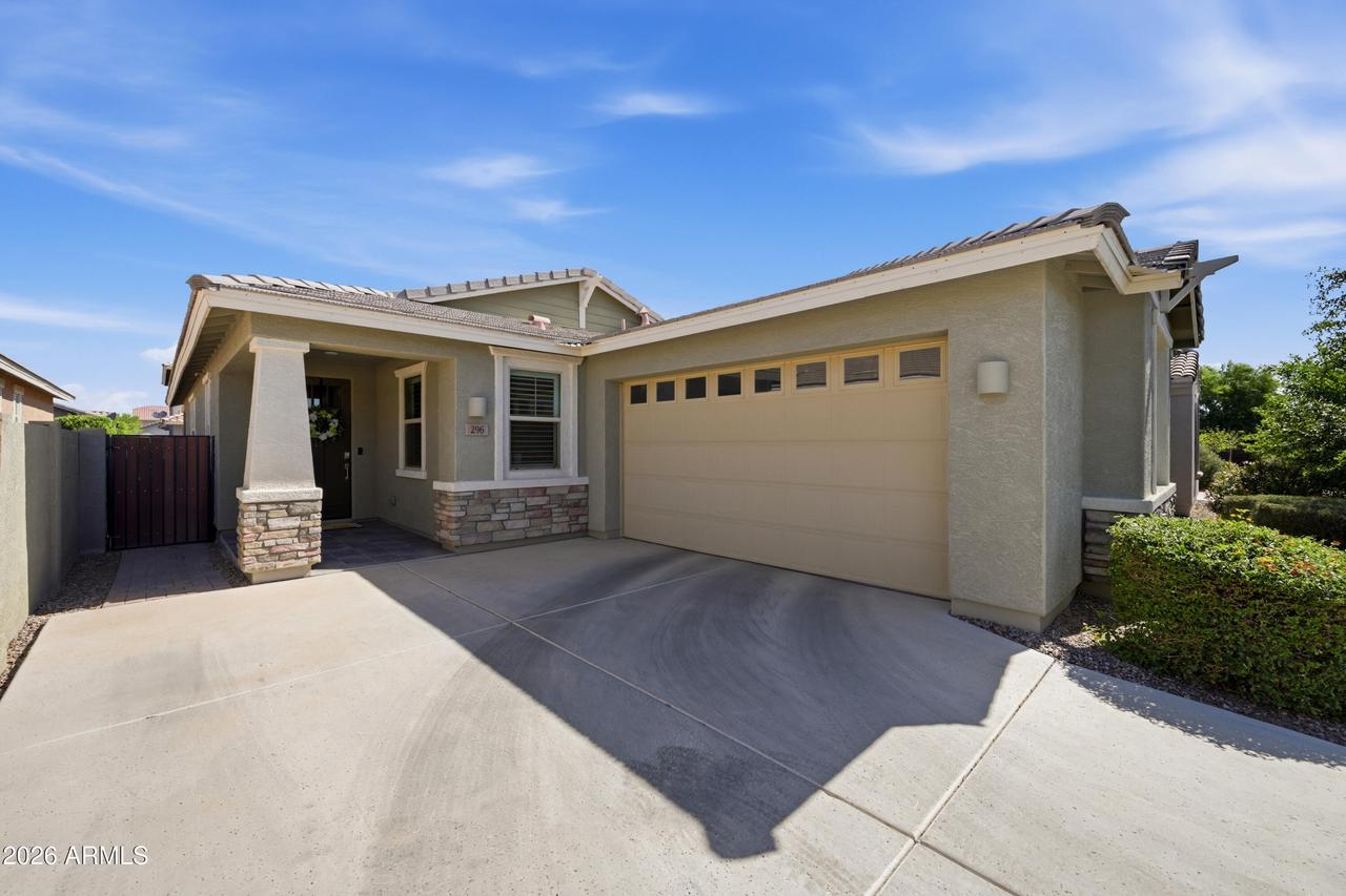 296 W Organ Pipe Dr., San Tan Valley, AZ 85140