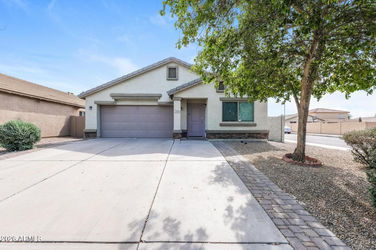 2219 S 101st Dr., Tolleson, AZ 85353