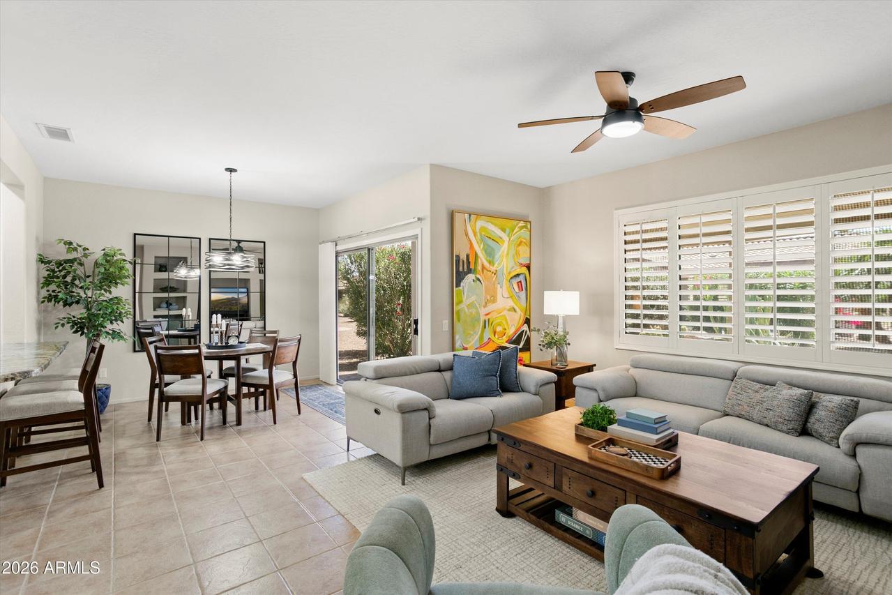 15145 W Cactus Ridge Way, Surprise, AZ 85374