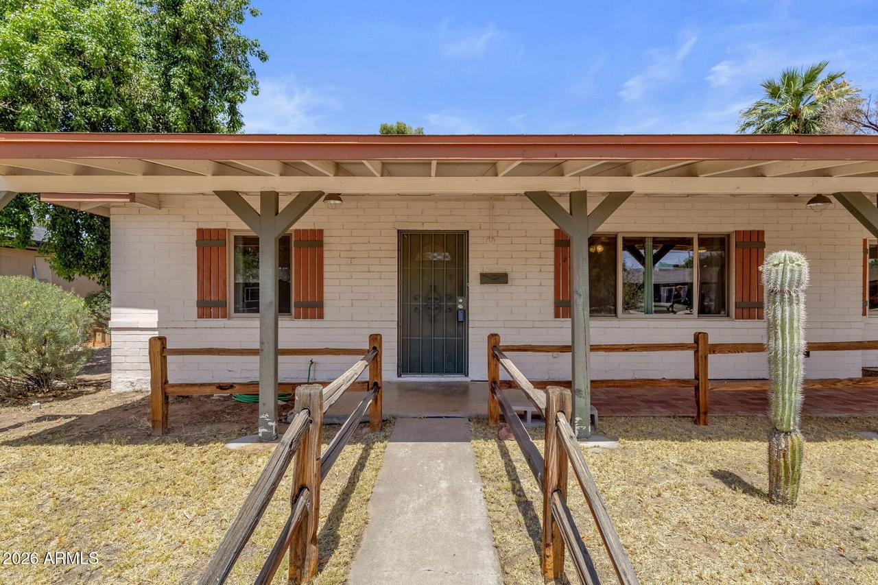 1020 E Oregon Ave., Phoenix, AZ 85014