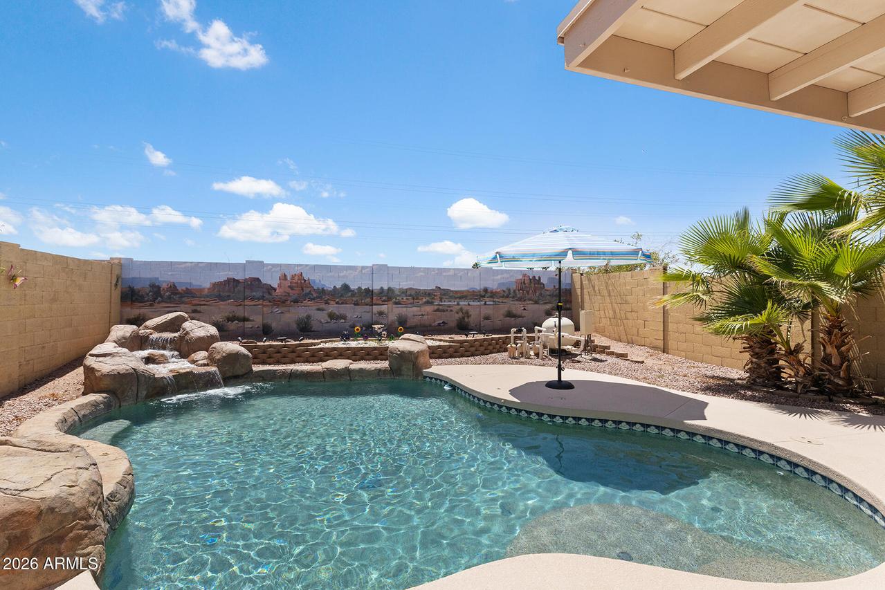 3947 W Whispering Wind Dr., Glendale, AZ 85310