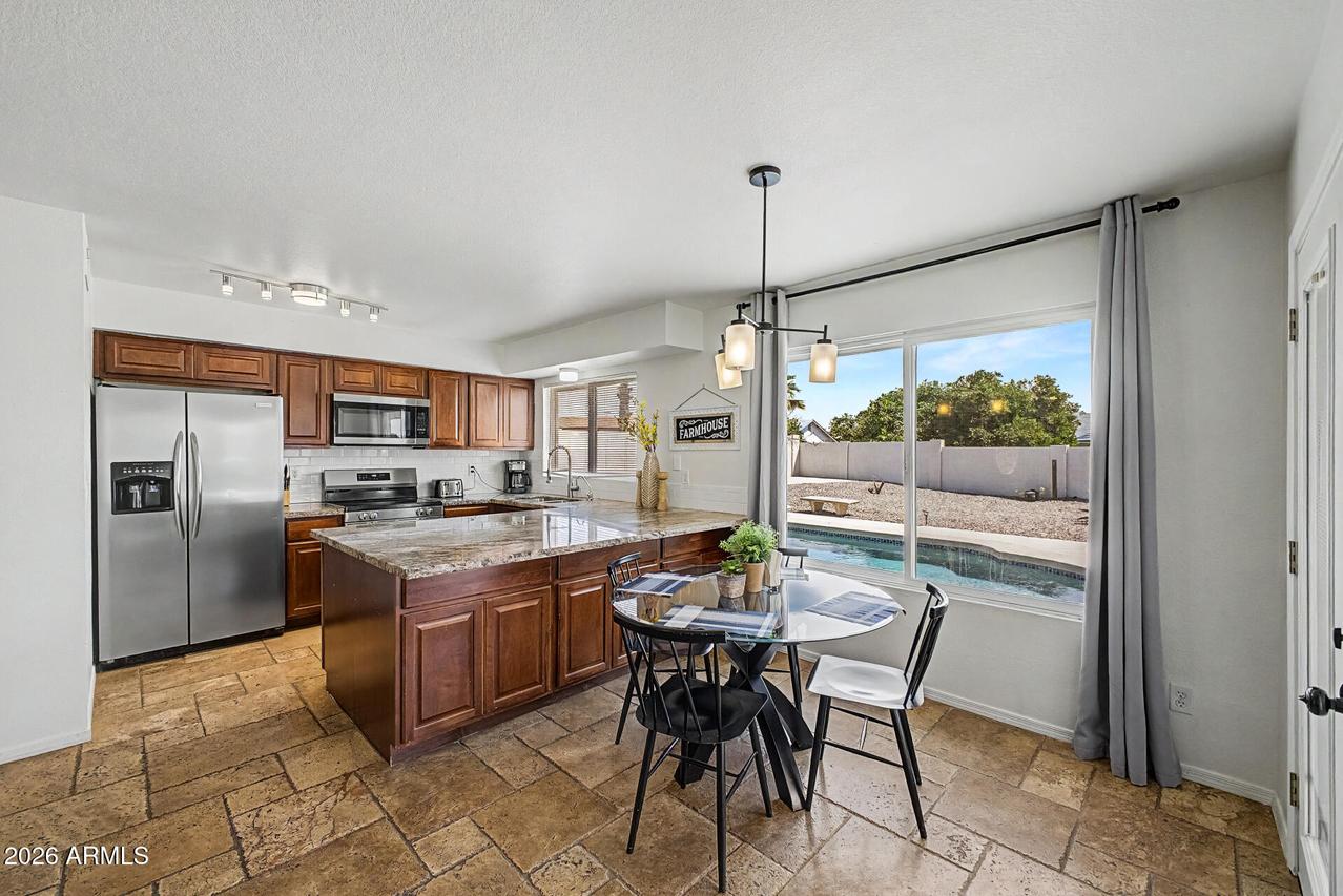 7521 E Princess Dr., Mesa, AZ 85207