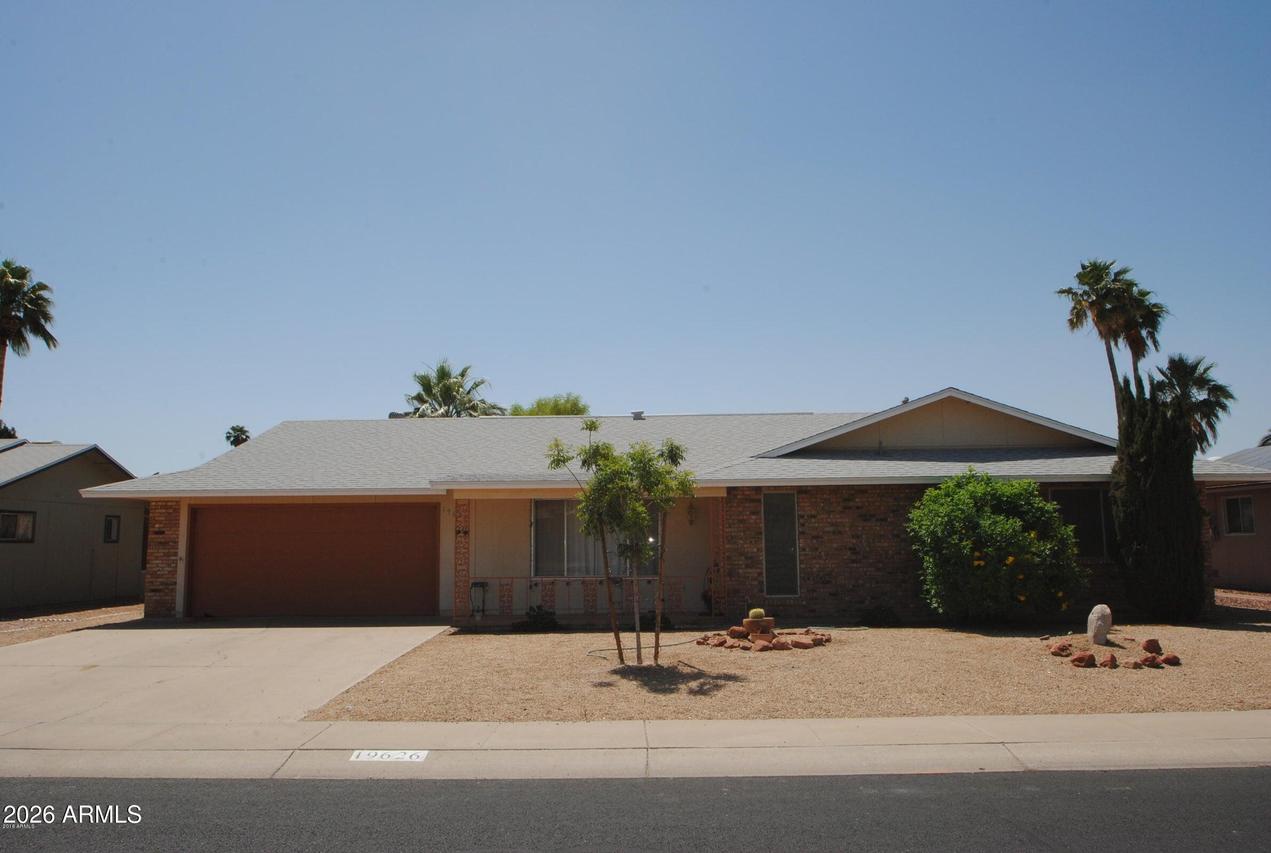 10259 W Mohawk Ln., Peoria, AZ 85382