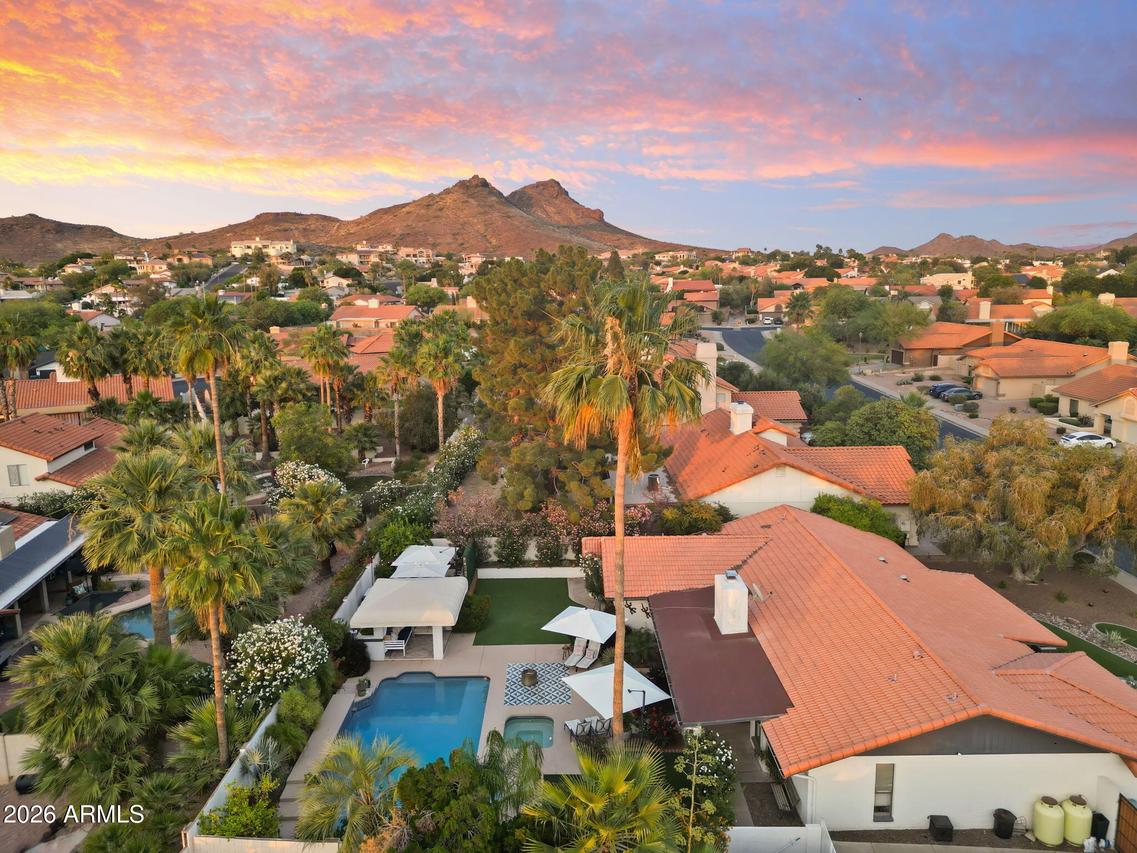 802 E Forest Hills Dr., Phoenix, AZ 85022