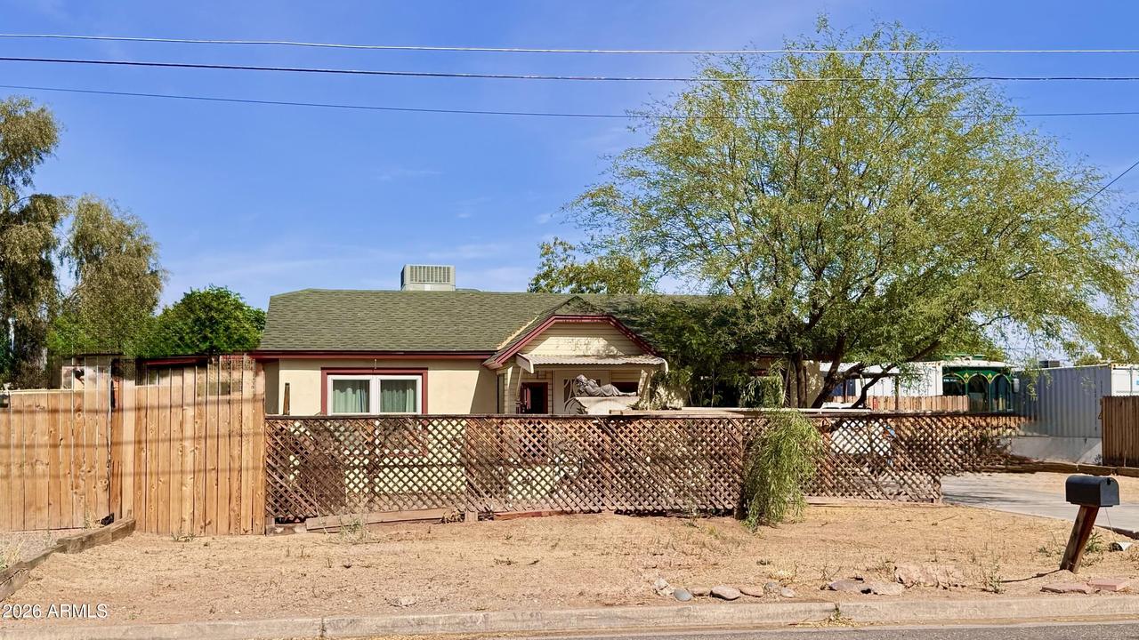 2639 N 28th Pl., Phoenix, AZ 85008