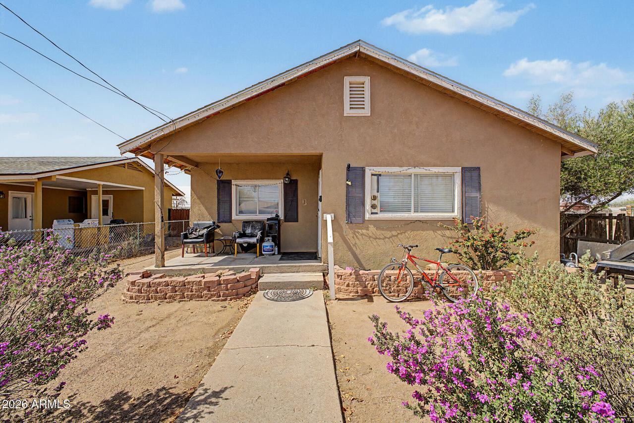 209 E 3rd Ave., Casa Grande, AZ 85122