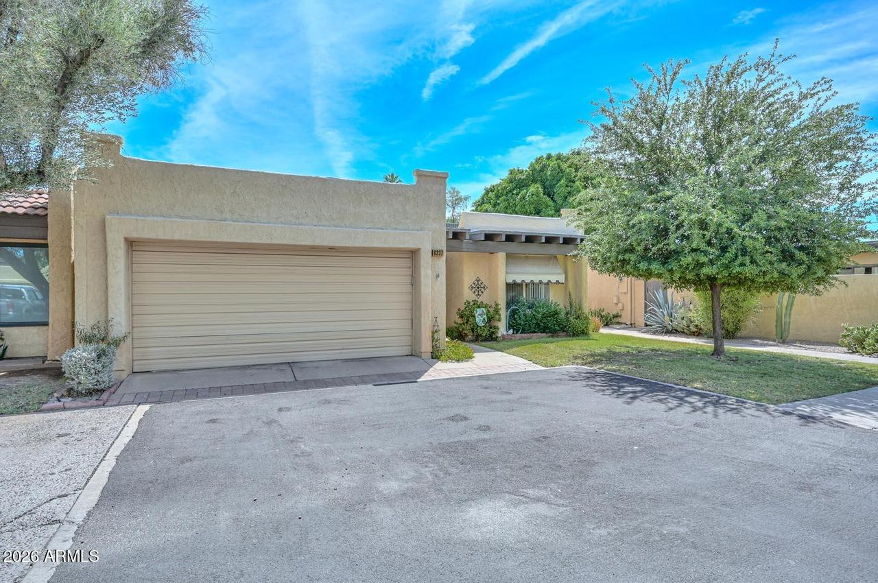 6237 N 22nd Dr., Phoenix, AZ 85015