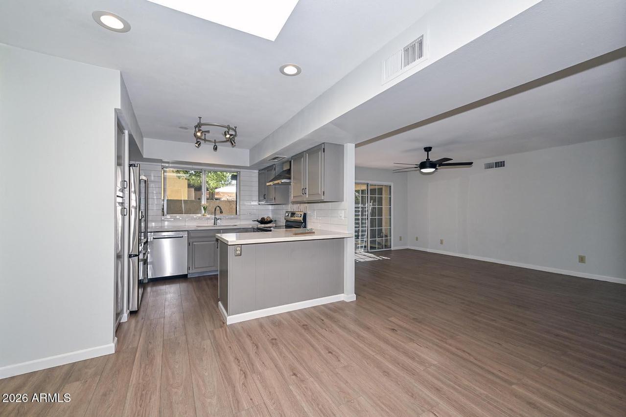 6237 N 22nd Dr., Phoenix, AZ 85015
