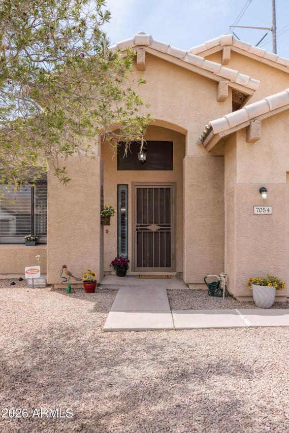 7054 S Taylor Dr., Tempe, AZ 85283