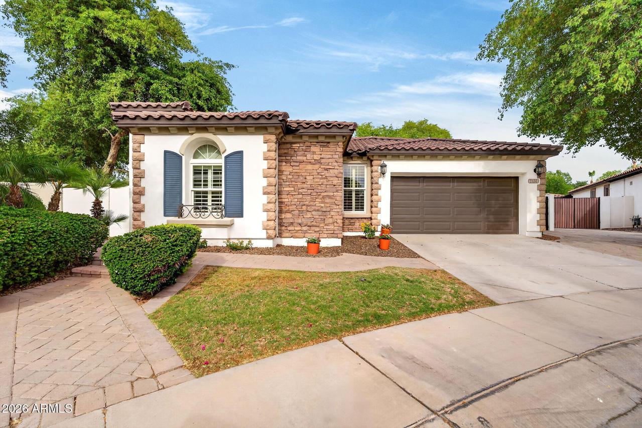 2480 E Honeysuckle Pl., Chandler, AZ 85286