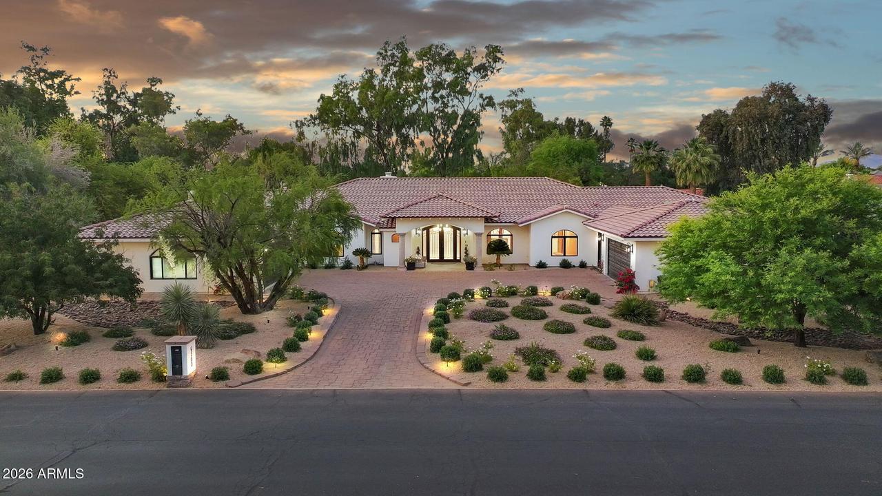 6500 E Fanfol Dr., Paradise Valley, AZ 85253
