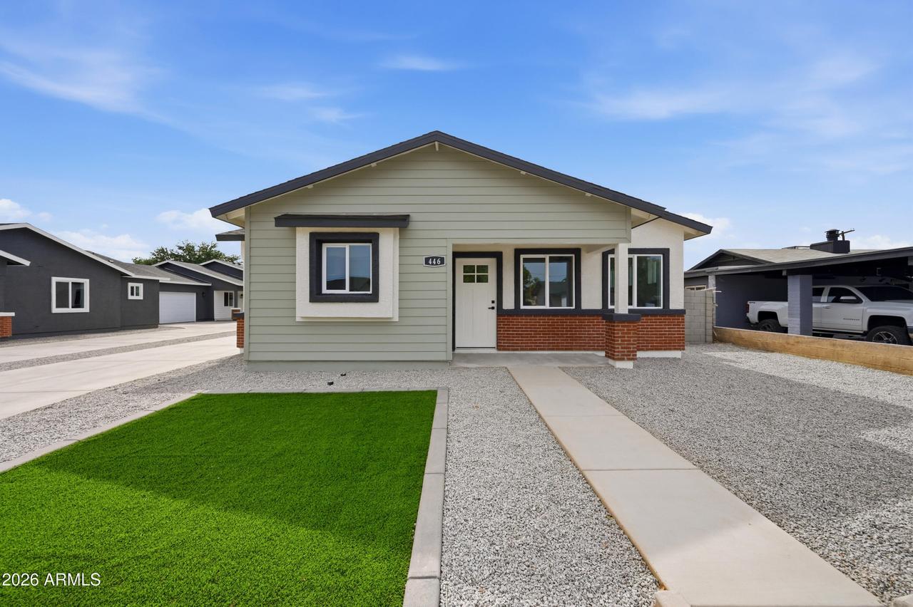 446 S Pioneer, Mesa, AZ 85204