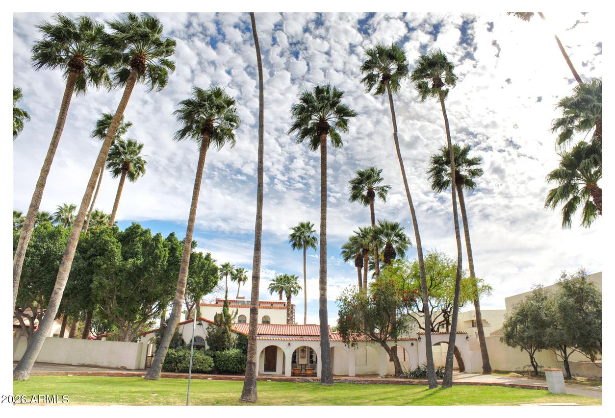 15 W Pasadena Ave., Phoenix, AZ 85013