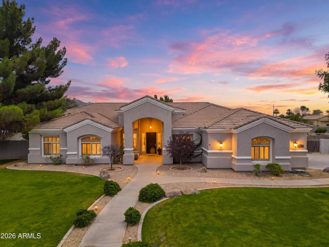 2695 E Country Shadows Ct., Gilbert, AZ 85298