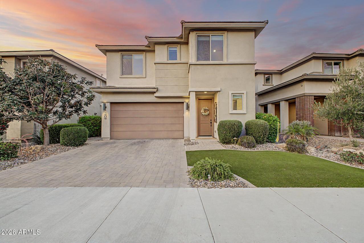 2906 E Sands Dr., Phoenix, AZ 85050