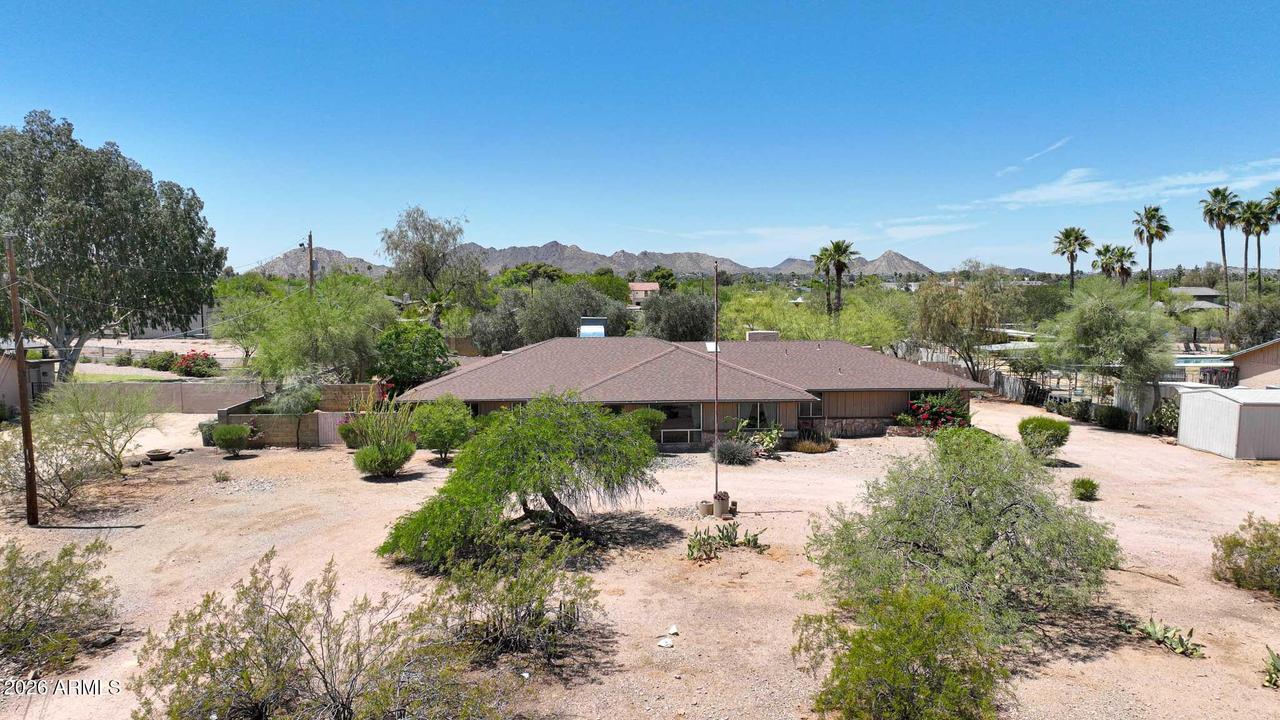 10036 N 39th St., Phoenix, AZ 85028