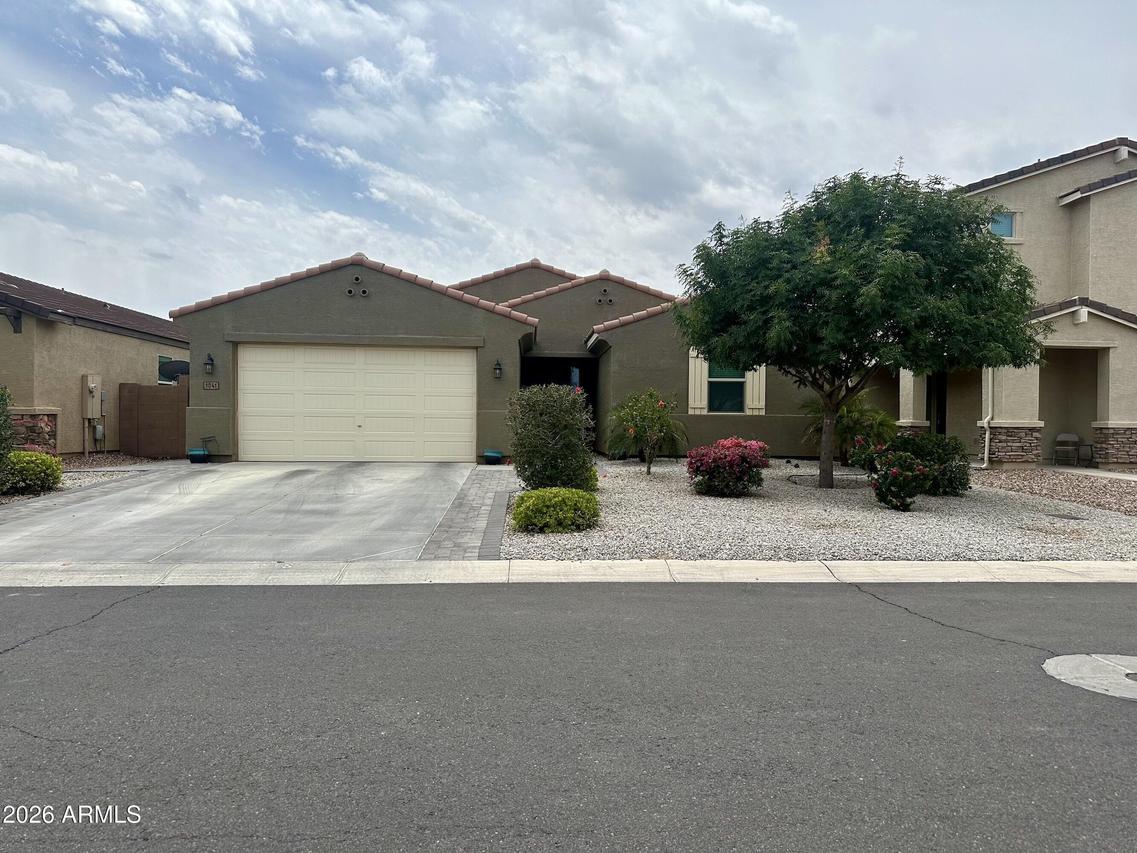 1041 W Glen Canyon Dr., San Tan Valley, AZ 85140