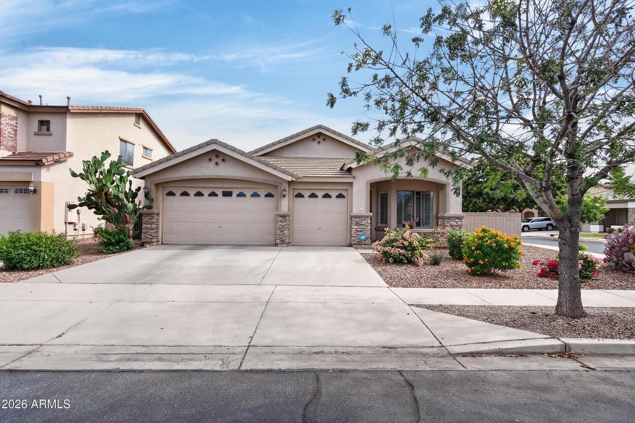 8837 W Midway Ave., Glendale, AZ 85305
