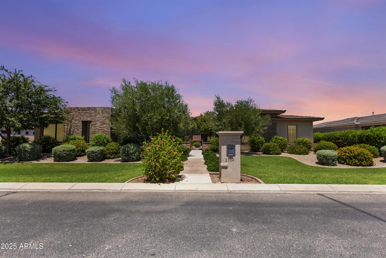 2754 E Kingbird Dr., Gilbert, AZ 85297