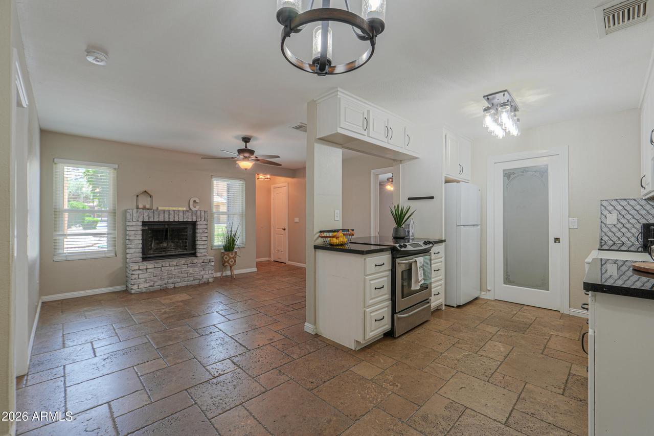 3511 E Baseline Rd. #1004, Phoenix, AZ 85042