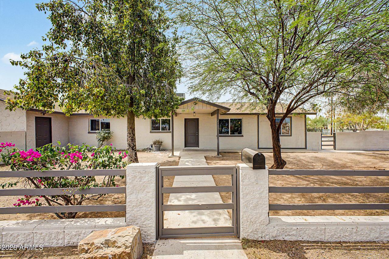 2185 W Greasewood St., Apache Junction, AZ 85120
