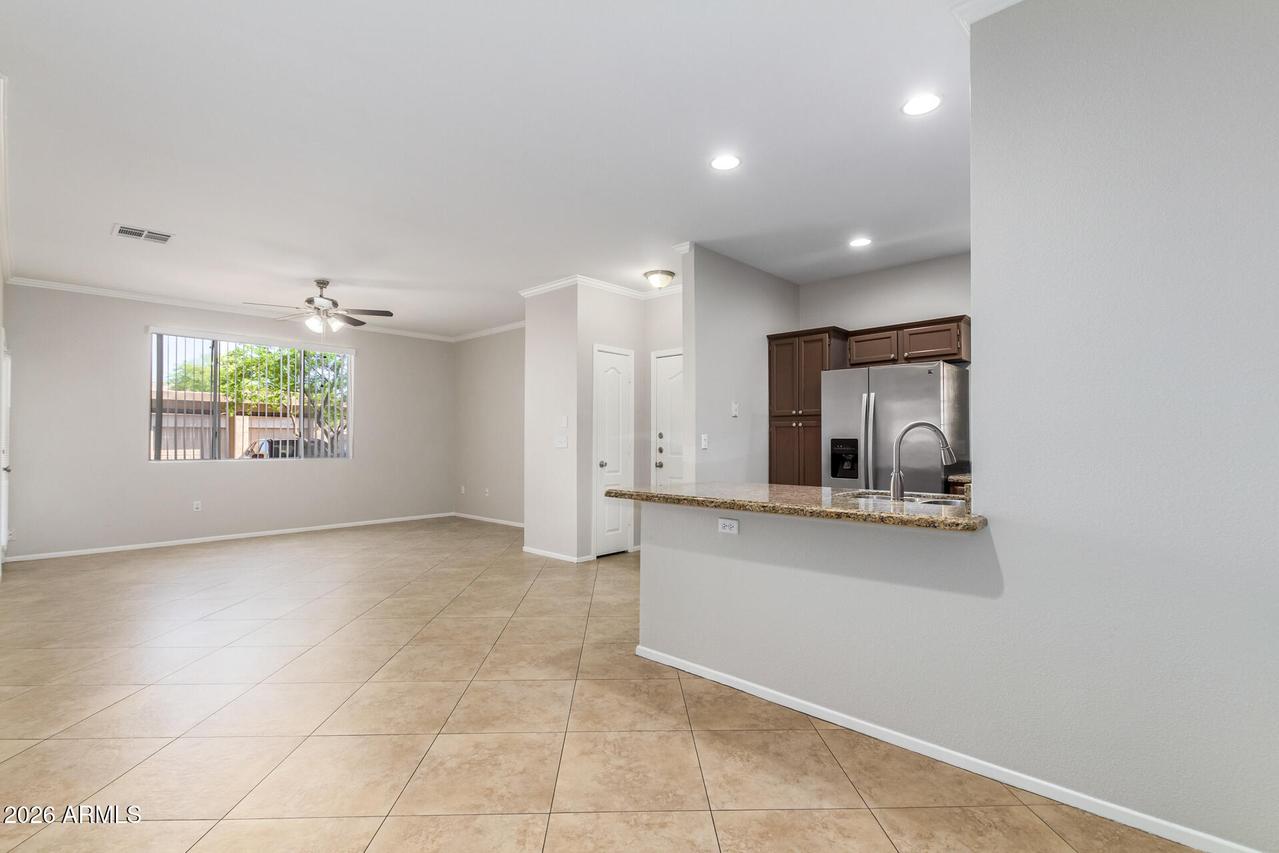 16013 S Desert Foothills Pkwy. #1120, Phoenix, AZ 85048