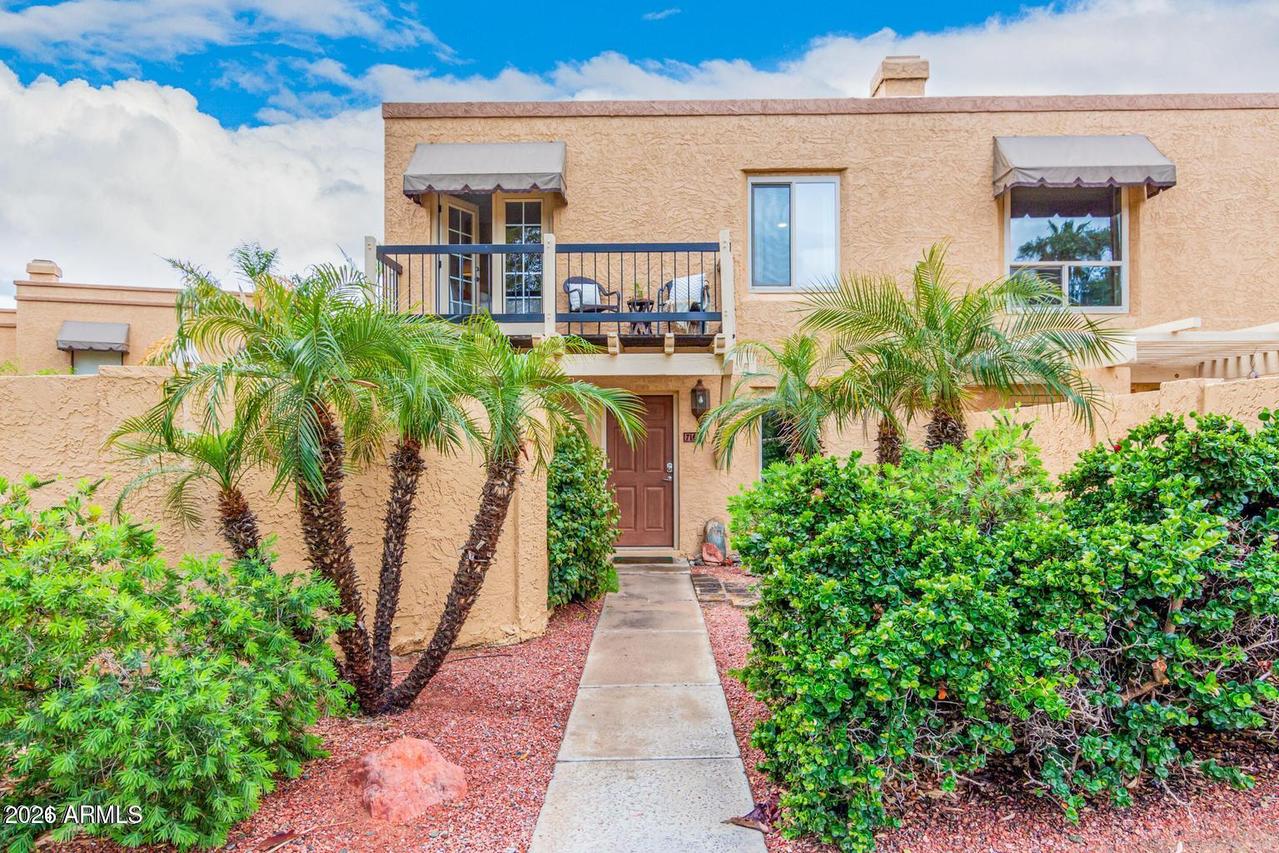 716 E North Ln. #1, Phoenix, AZ 85020