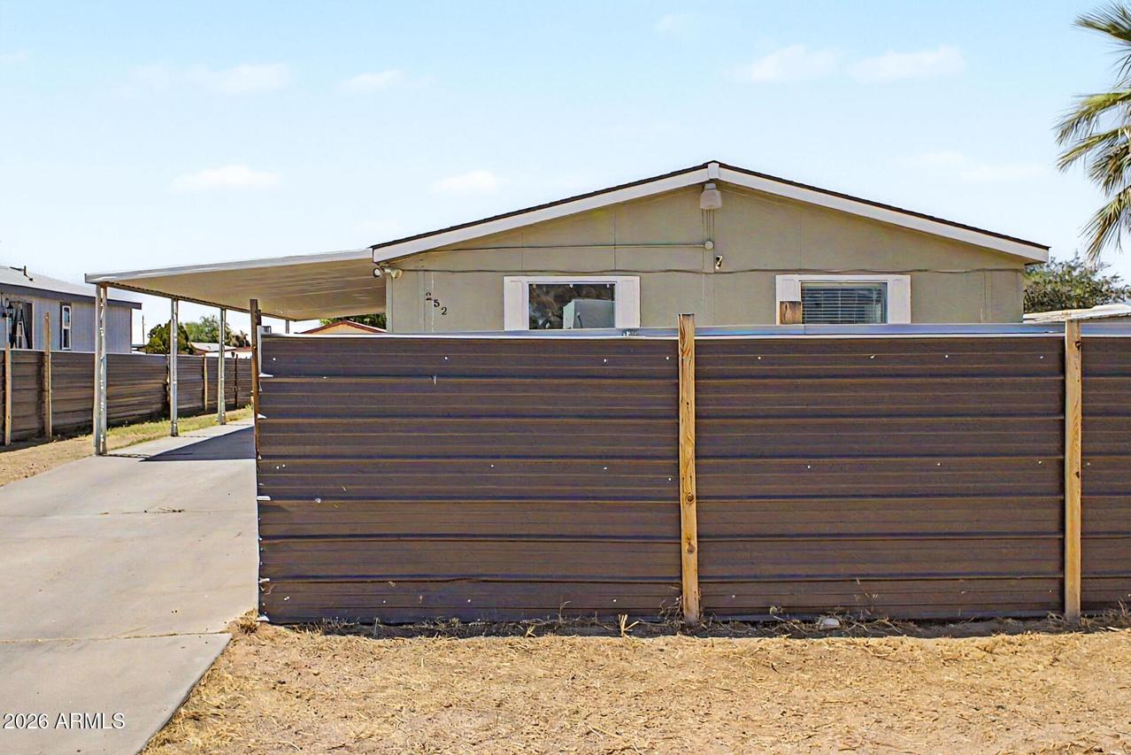 252 S 91st St., Mesa, AZ 85208