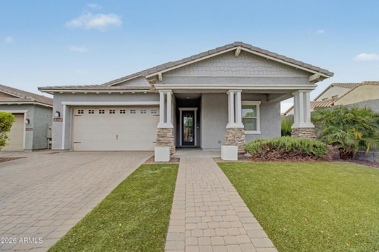 10620 E Simone Ave., Mesa, AZ 85212
