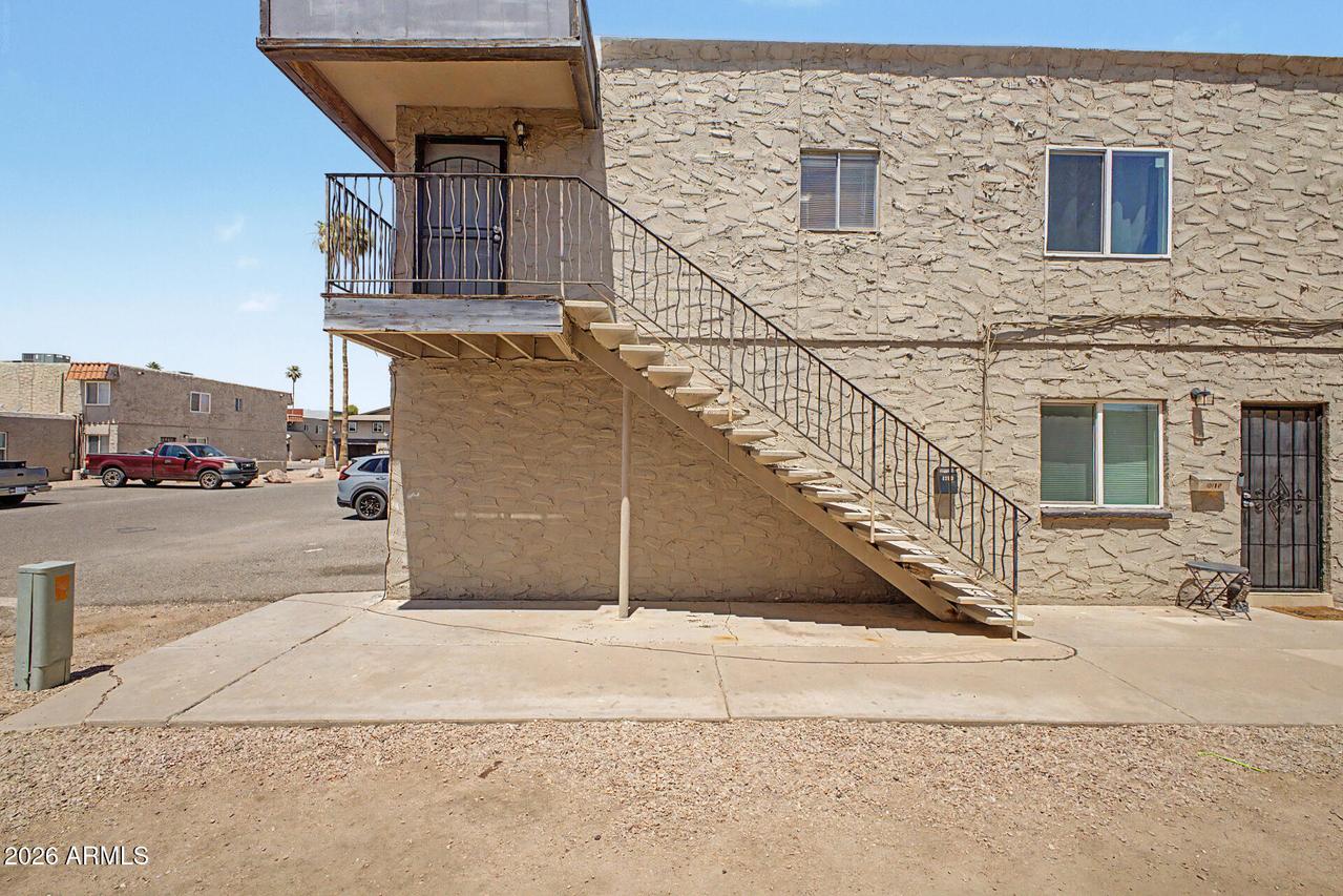 1209 N 47th Pl., Phoenix, AZ 85008