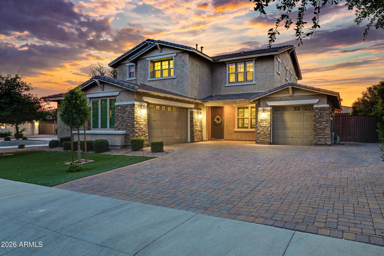 21462 S 222nd St., Queen Creek, AZ 85142