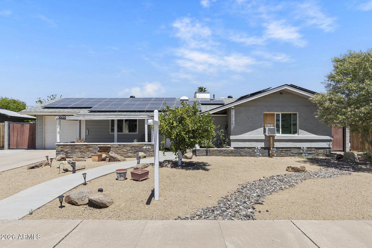 10120 W Riviera Dr., Sun City, AZ 85351