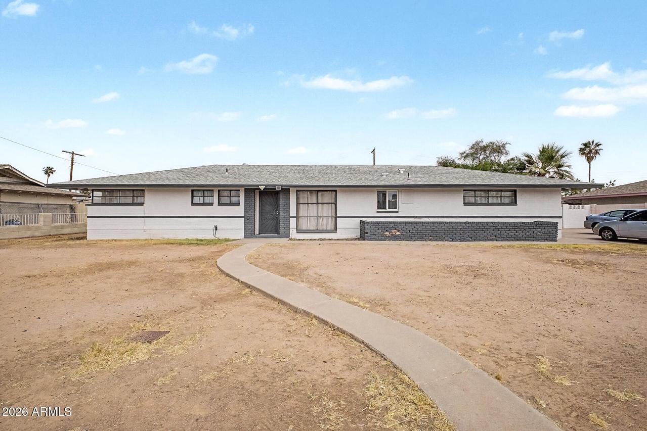 5013 S 21st Way, Phoenix, AZ 85040
